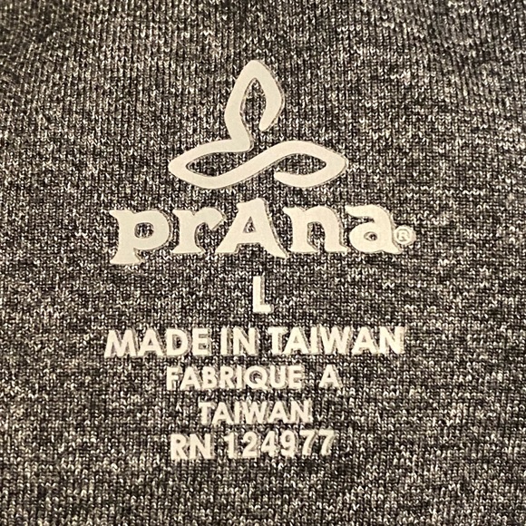 New PrAna Sabin Chakara Bra Top Yoga L NWOT Gray - Picture 5 of 5